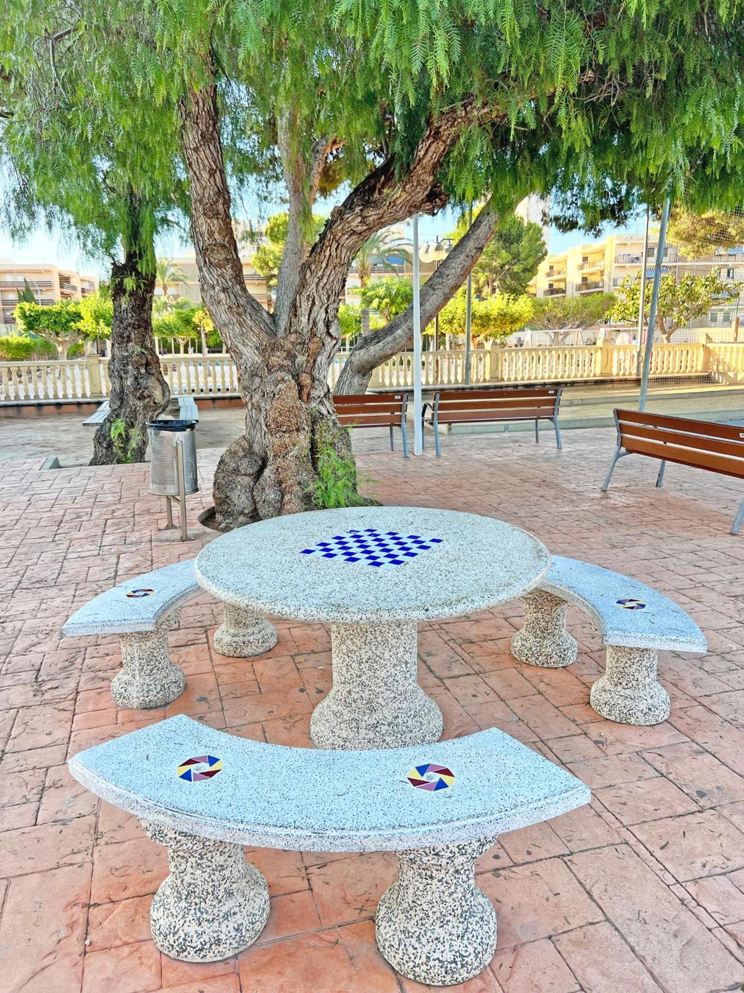 Coqueto Con Piscina, Nuevo A 50M Del Mar, Parking Gratis Apartment El Campello Luaran gambar