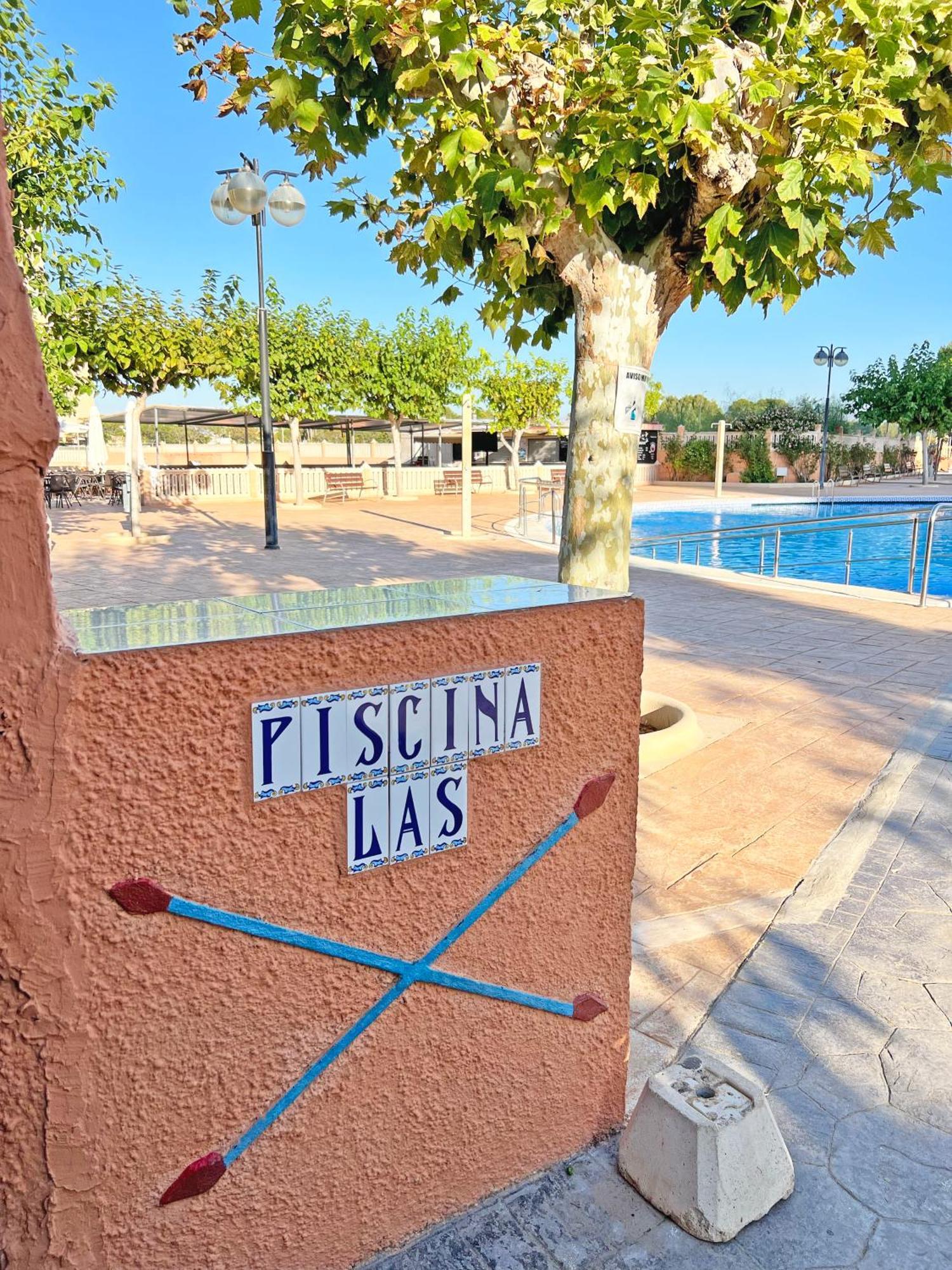 Coqueto Con Piscina, Nuevo A 50M Del Mar, Parking Gratis Apartment El Campello Luaran gambar