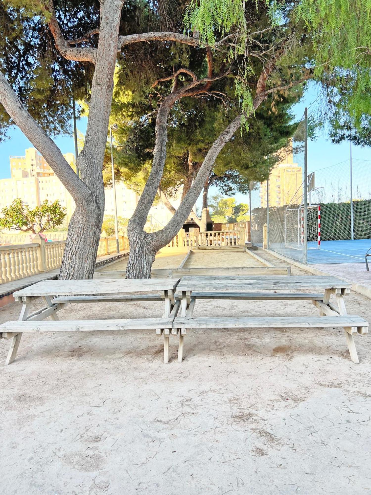 Coqueto Con Piscina, Nuevo A 50M Del Mar, Parking Gratis Apartment El Campello Luaran gambar