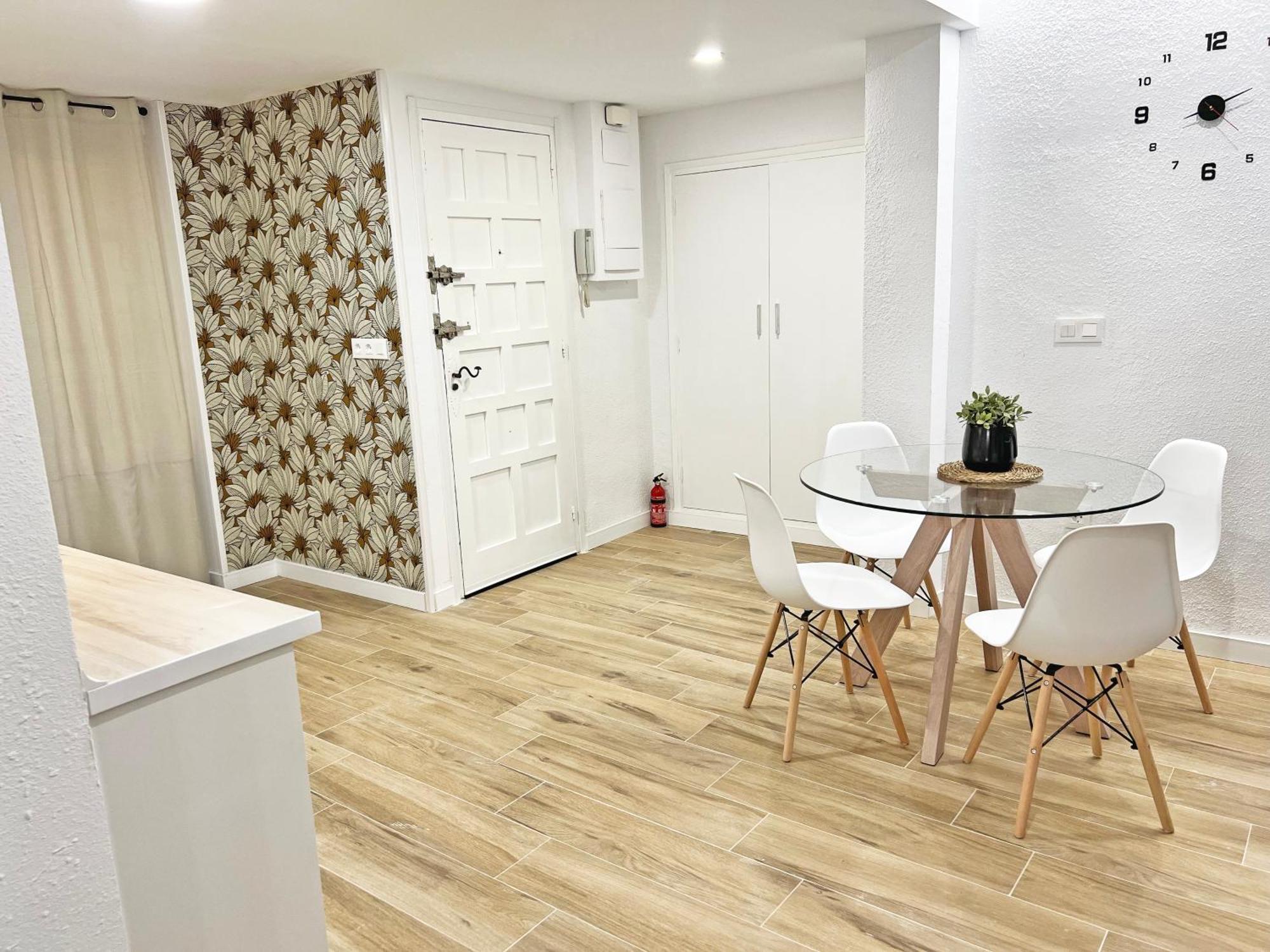 Coqueto Con Piscina, Nuevo A 50M Del Mar, Parking Gratis Apartment El Campello Luaran gambar