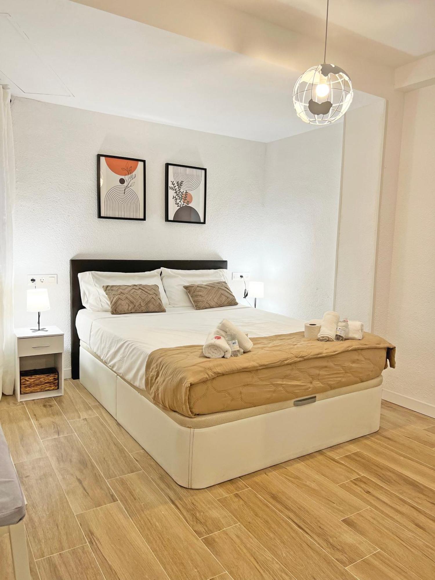 Coqueto Con Piscina, Nuevo A 50M Del Mar, Parking Gratis Apartment El Campello Luaran gambar